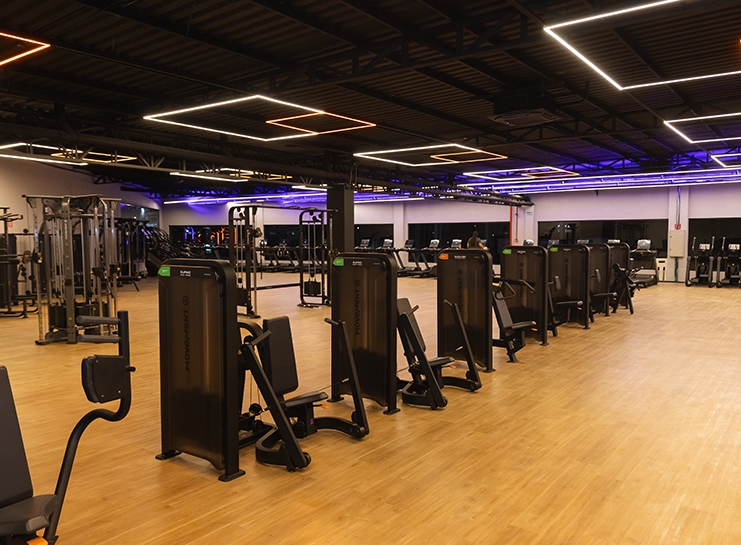 Interior da academia D.Finefit